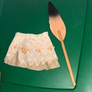 Moana skirt and paddle 18” doll